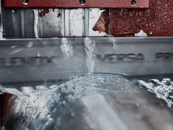 Lenox-sahanterät Maanterän tuoteohjelmaan