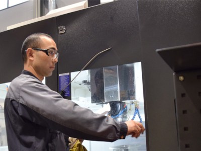 Lisäkapasiteettia ja toimitusvarmuutta – AhoSteel vahvistaa koneistustoimintojaan